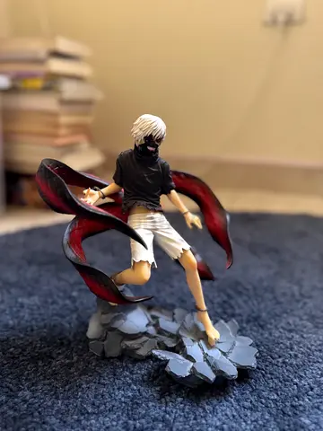 Tokyo Ghoul - Ken Kaneki Half-Ghoul Awakened