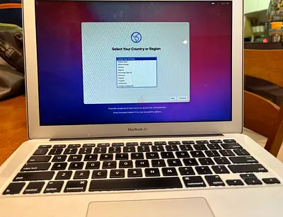 MacBook Air 13 inch Late 2015 - Good condition with charger