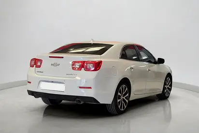 2014 Chevrolet MALIBU photo 3