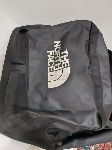 Original northface XL duffel wheels bag