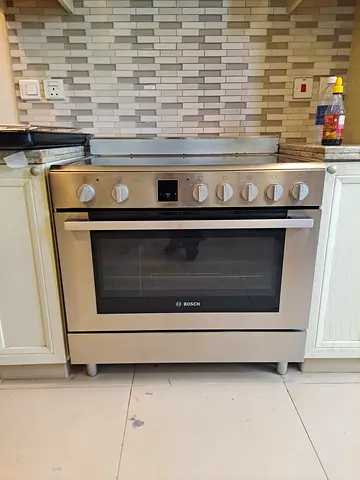 Used 5-Burner Electric Ceramic Cooktop with Oven - Good Working Condition