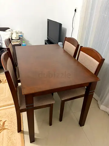 Dining table for four persons