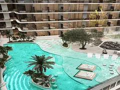 VERY CLOSE TO METRO- CASH OFFER -PRIVATE JACUZZI--SPACIOUS LAYOUTS-INVESTOR DEAL