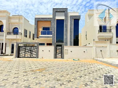 For sale, a villa in a prime location - excellent finishes - spacious building area - freehold ownership for all nationalities. A unique opportunity