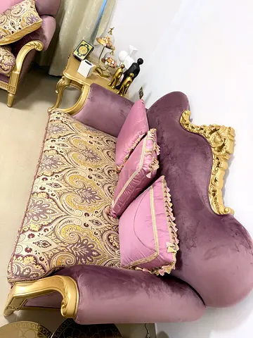 🔥 GOLDEN OPPORTUNITY – Luxury Guest Room Set for Sale 🔥