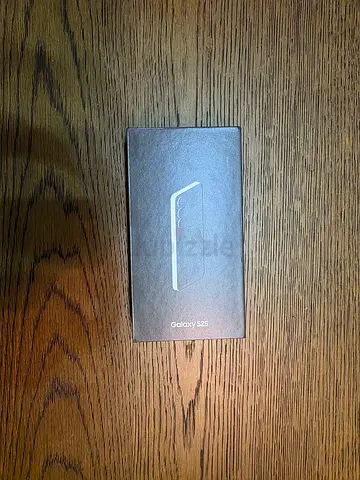 Samsung S25 / Brand new. Sealed Box. 128 GB