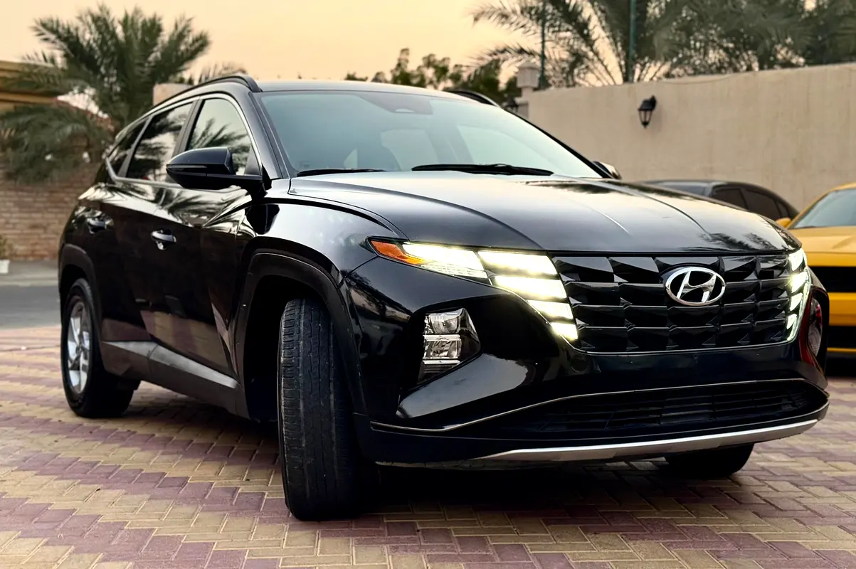 Hyundai Tucson 2022 — photo 1 of 8