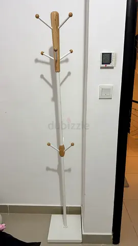 Cloth hanging stand