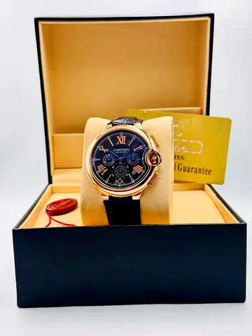 Cartier classy watch with chrono mens