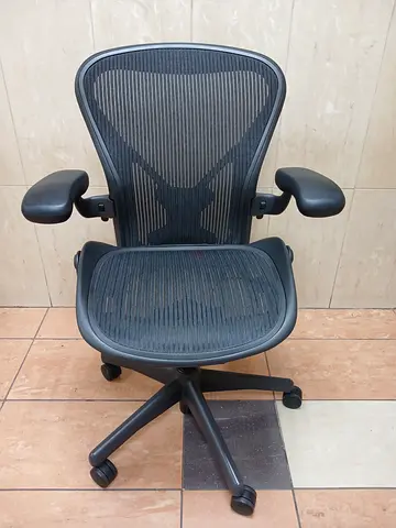 For Sale Herman Miller Aeron Chair Type B And C excellent condition