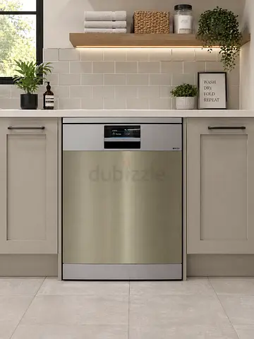 Free delivery Siemens iQ700 digital 3 rack Dishwasher - Good Condition