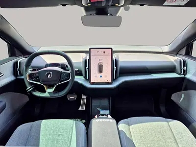 صورة 9 لـ 2025 Volvo EX30
