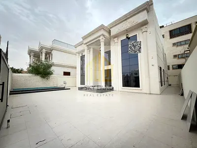 6 master bedrooms with a rooftop terrace, swimming pool, and internal elevator. The building area is 7500 sq ft. Price includes air conditioning and f