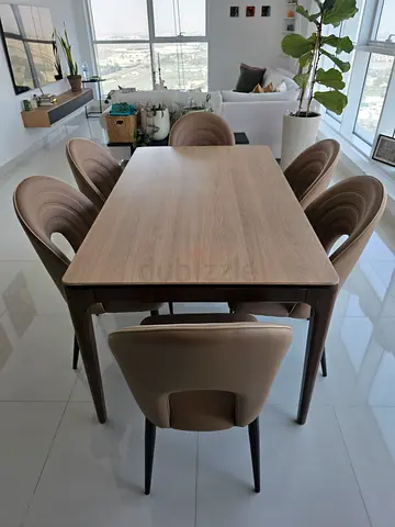 Dining Table with 6 Dining Chairs