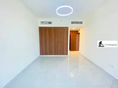 Bright Interiors | Panoramic View | Huge Size | Pets Allowed