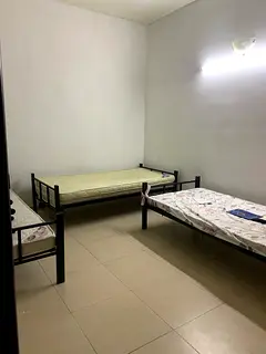 Executive bedspace available in Burjuman