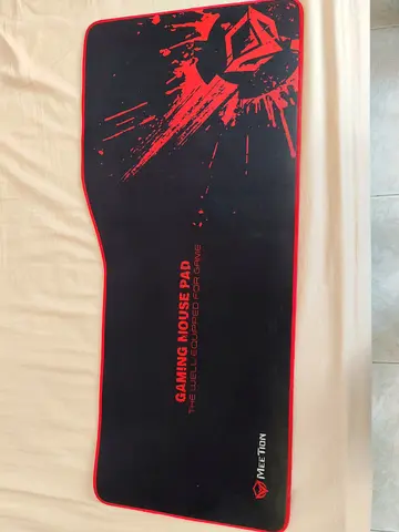 Large Extended Gaming Mouse Pad - Black/Red, Good Condition