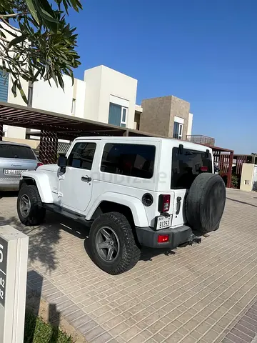 2012 Jeep Wrangler Sahara – White – Well Maintained