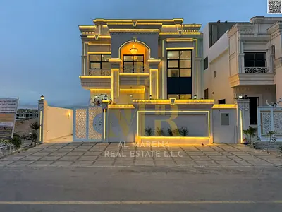 Classic two-story villa with a rooftop terrace, 7 master bedrooms, at an excellent price – including registration and ownership fees, freehold.