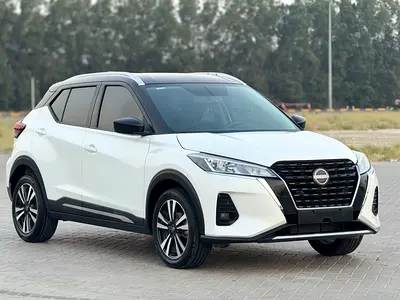2023 Nissan Kicks SL - GCC Specs - Like New!