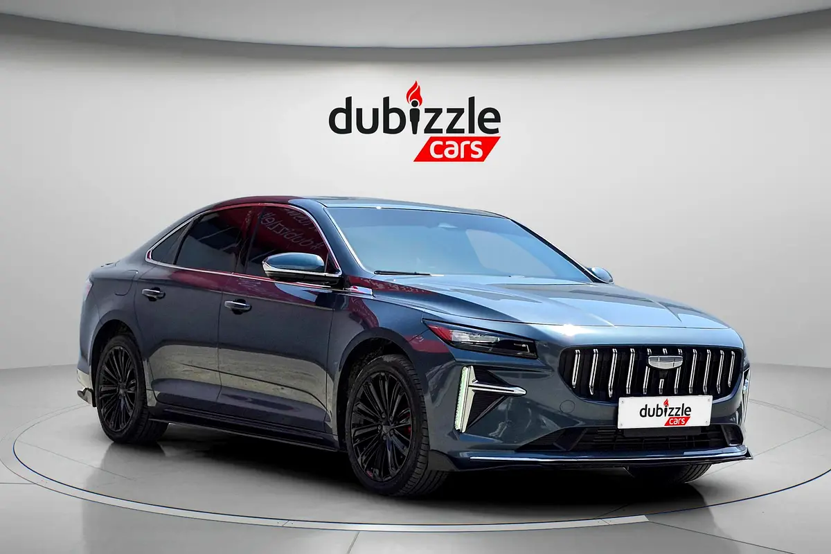 Geely Preface 2026 — photo 1 of 13
