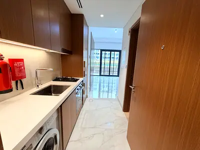 Unfurnished Brand New Spacious Studio For Rent in Studio City