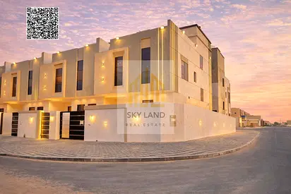 Elegant two-story villa with a roof in Al-Haliu 1. Practical design and price includes registration fees, electricity, and water.