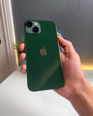 iPhone 13