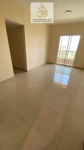 غرفتين وصالة للإيجار في الروضة 1 📍 بلكونة + 3 حمام ✨ سعر مناسب مع تسهيلات في الدفع