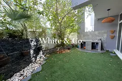 Beautiful Garden |3 Bed |2 Parking Spaces