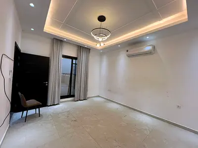 Commercial villa for annual rent, suitable for all commercial activities.