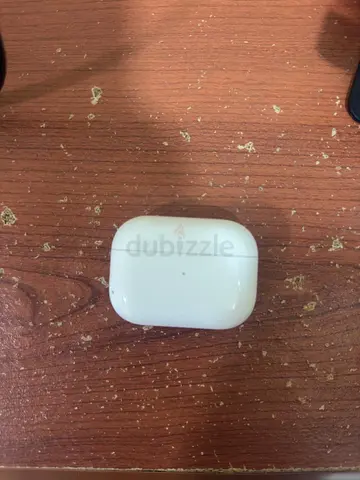 AirPods generation 2 charging case