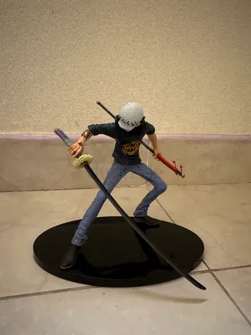 One piece Law figure