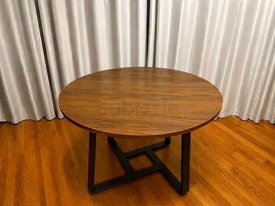 Family dining table