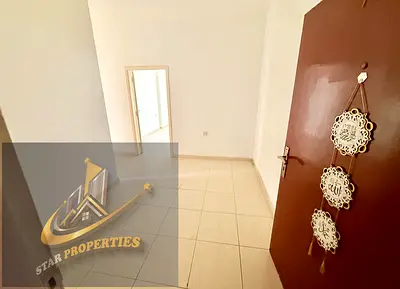 LOW BUDGET SPECIAL OFFER 2 BHK 30 k 6 CHQ BALCONY 15 DAYS FREE FAMILY BUILDING