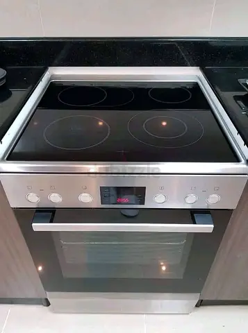 Bosch latest 4Burner Electric Cooker 60cm
