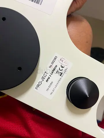 PRO JECT RPM 3 Carbon Turntable