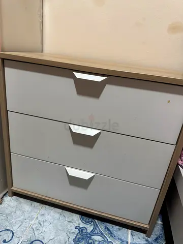 Drawer/cupboard