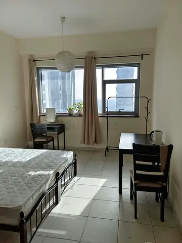 Nice room with private bathroom available in business bay