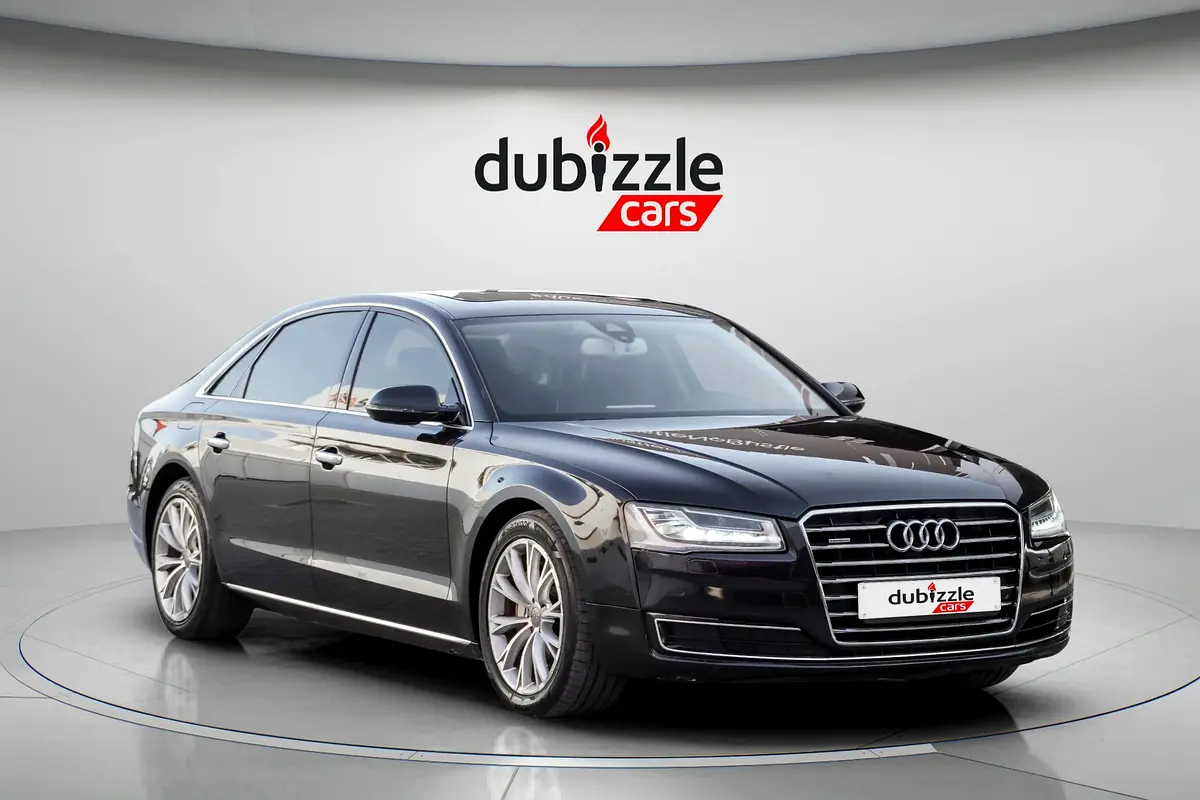 Audi A8 2015 — photo 1 of 17