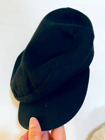 Black Wool Blend Baker Boy Cap / Newsboy Hat - Gently Used