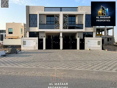 تاون هاوس للبيع بسعر لقطة وشامل رسوم التسجيل مع ارتداد امامي ١٥ متر