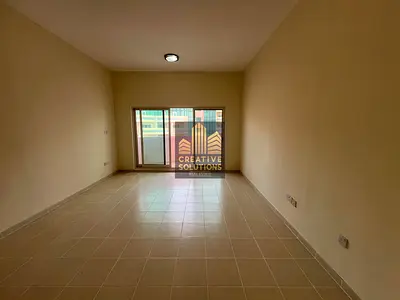 CHILLER FREE STUDIO WITH BIG BALCONY NEAR METRO FAMILY ONLY