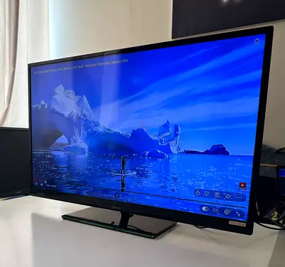 Philips 46” Full HD Smart LED TV – 46PFL4208D | WiFi Ready | HDMI | Slim Design