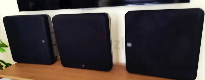 JBL8330A - Set of 3 wall mounting Cinema surround speakersp