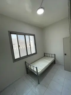 Partition room for Bachelor