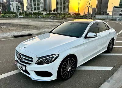 MB-C200-AMG-GCC-Full Service History-Under Warranty-Zero Accidents-Fully Loaded