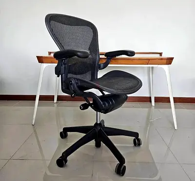 Herman Miller Areon chair size B size and C available