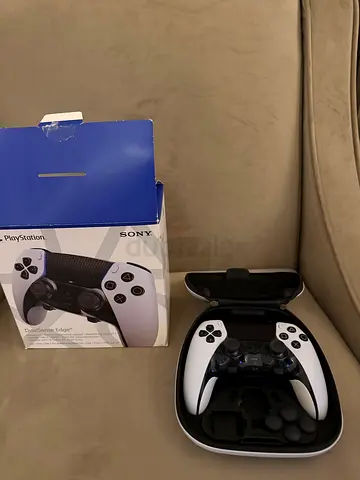 Sony PS5 DualSense Wireless Controller (White) with Case - Good Condition