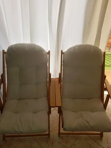 👉 Urgent Sale – 2 Chairs in Good Condition